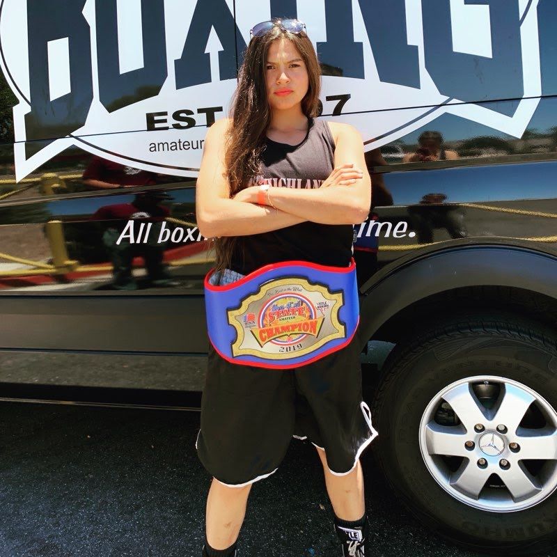 HBC athlete with the 2019 Gold State Amateur Champion belt